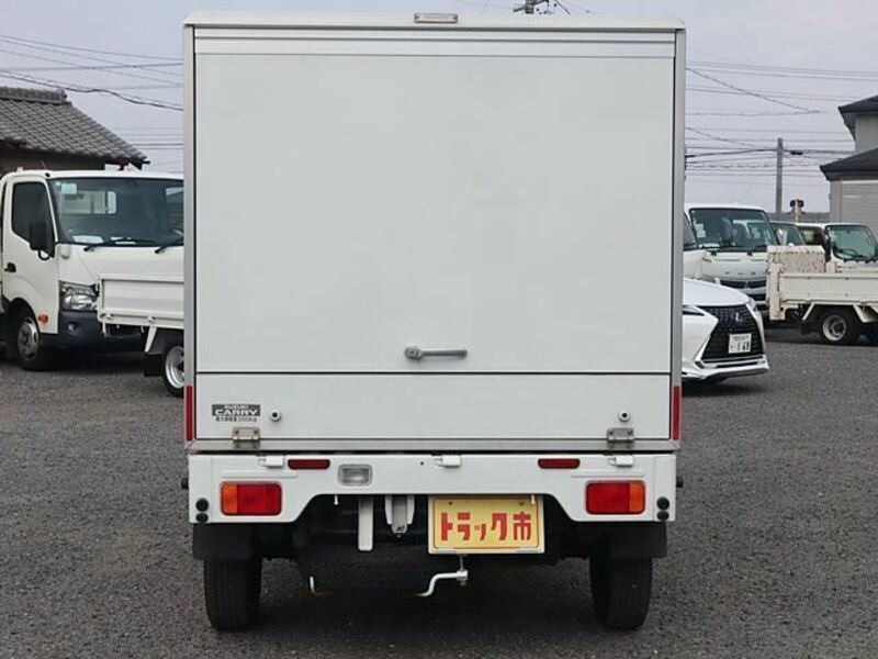 CARRY TRUCK