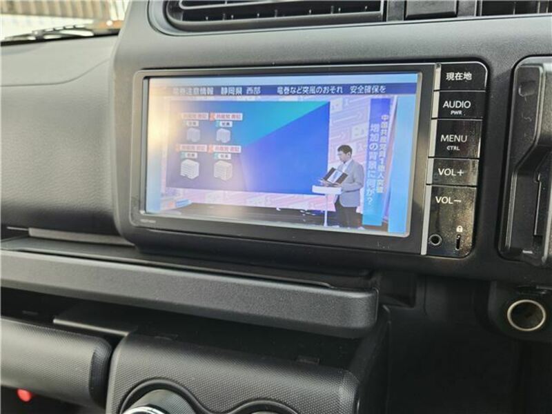 SUCCEED VAN