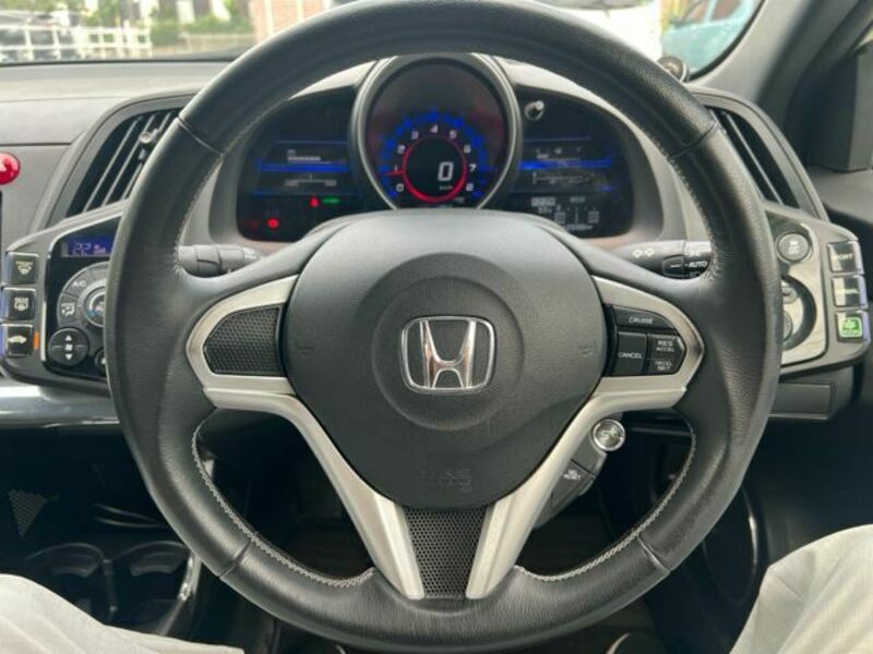 CR-Z