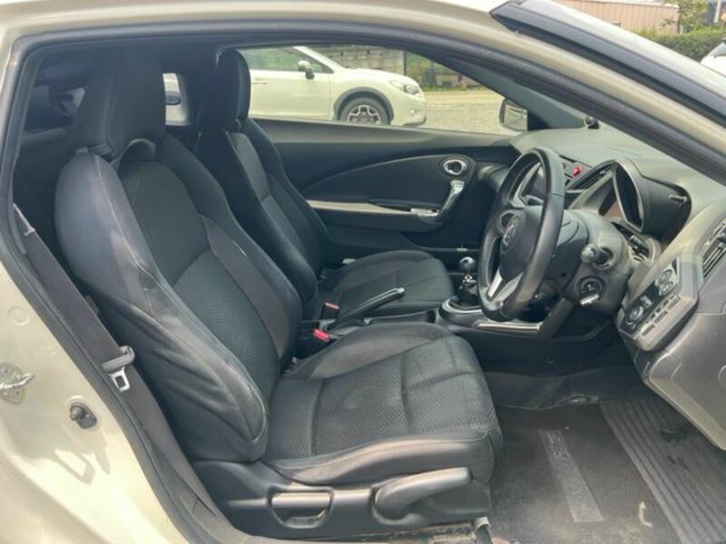 CR-Z