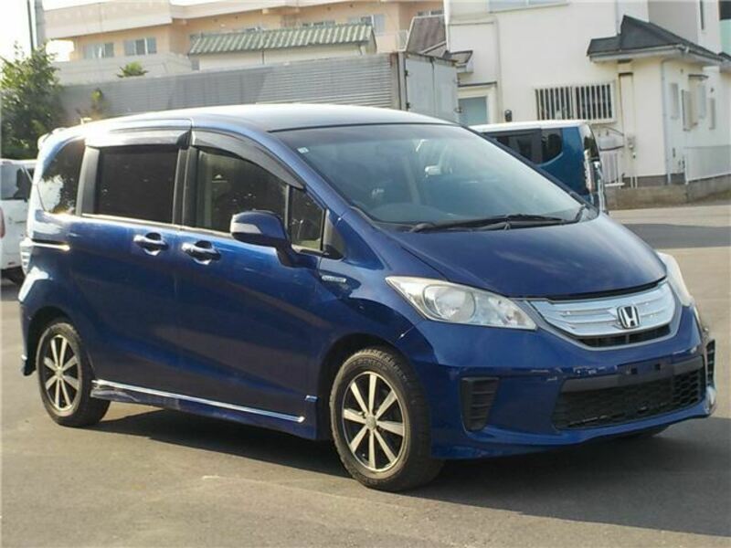 HONDA FREED