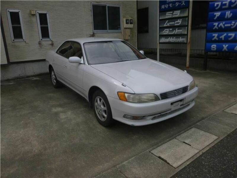 TOYOTA MARK II
