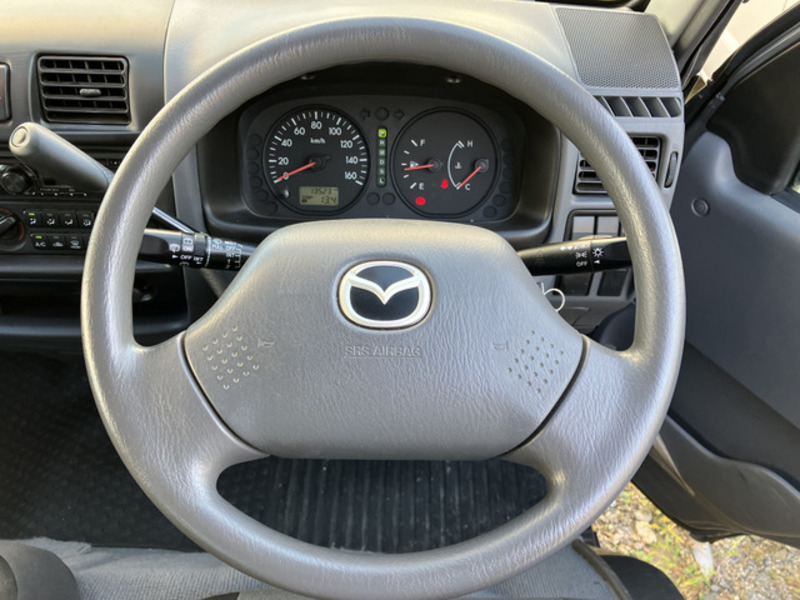 BONGO VAN