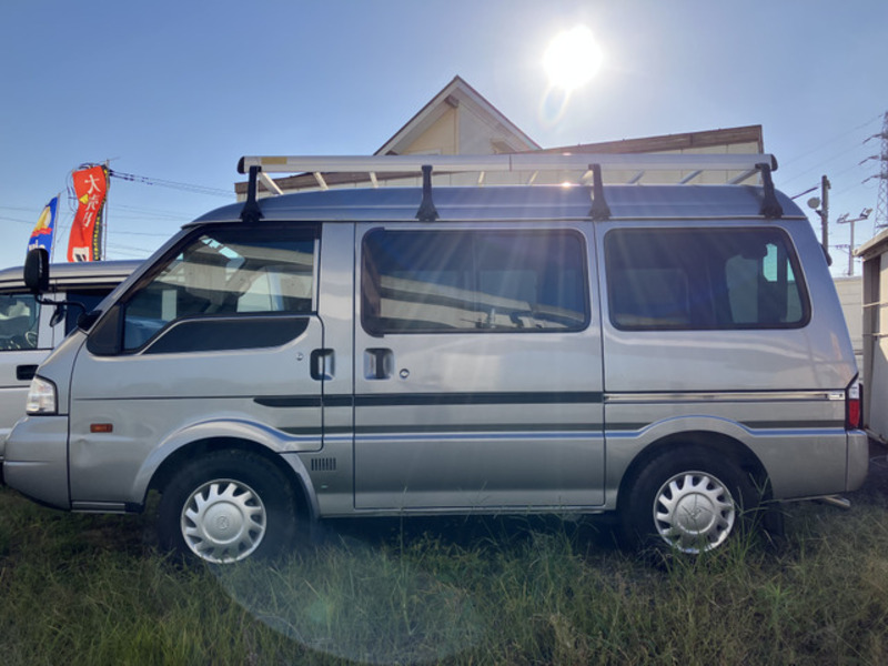 BONGO VAN