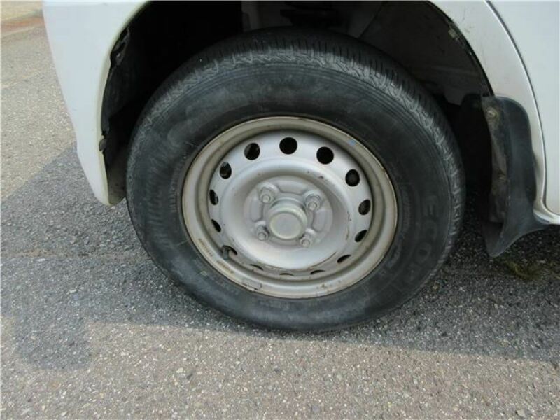 MINICAB TRUCK
