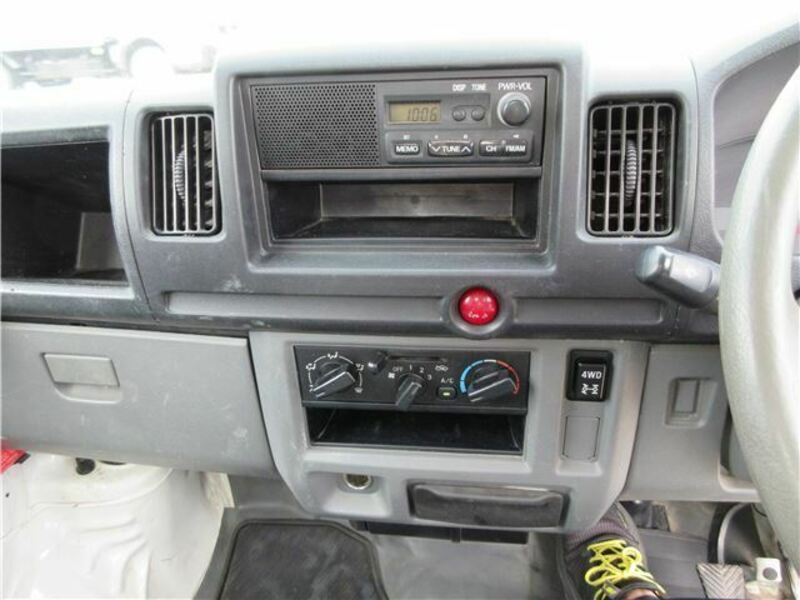 MINICAB TRUCK