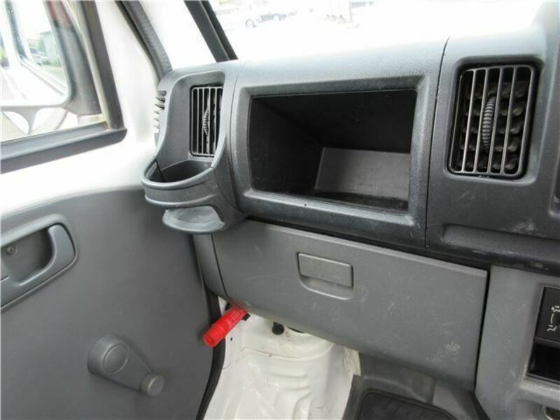 MINICAB TRUCK