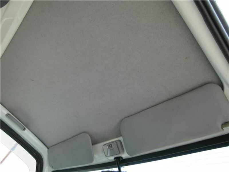 MINICAB TRUCK