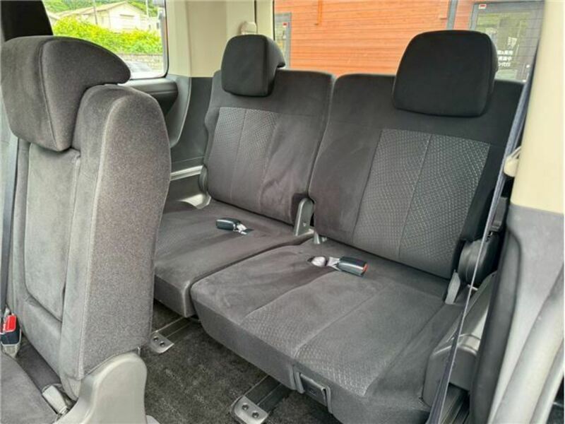 DELICA D5