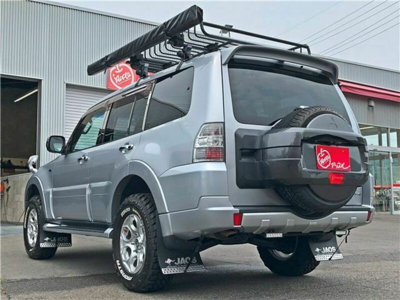 PAJERO