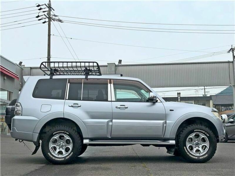 PAJERO