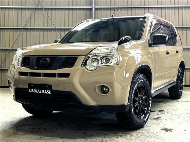 X-TRAIL