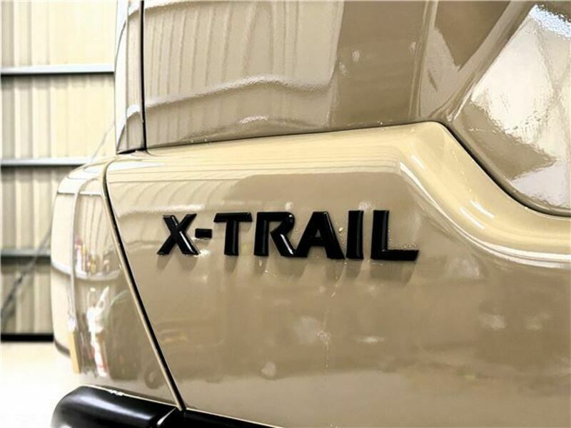 X-TRAIL