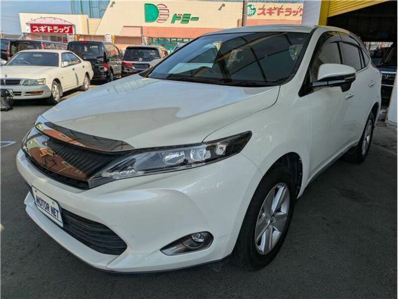 TOYOTA HARRIER