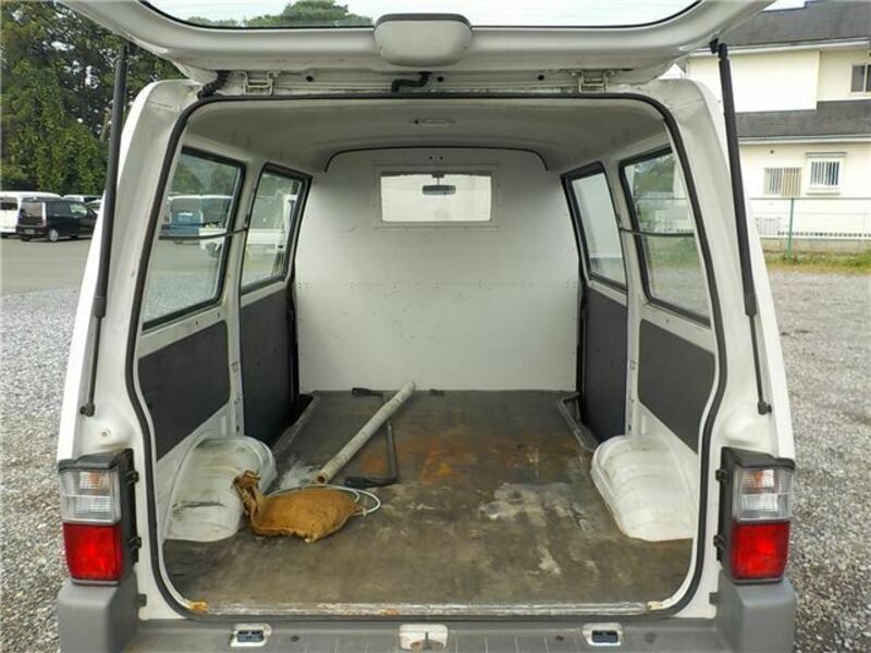 BONGO VAN