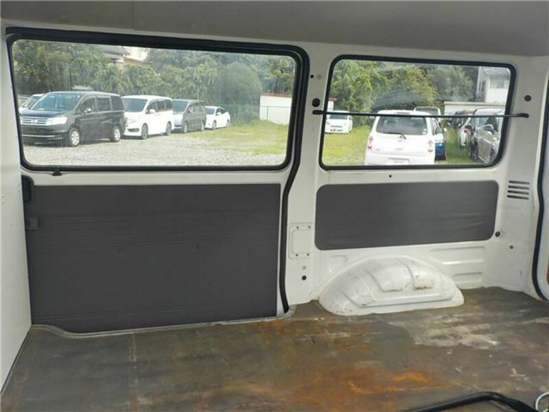 BONGO VAN