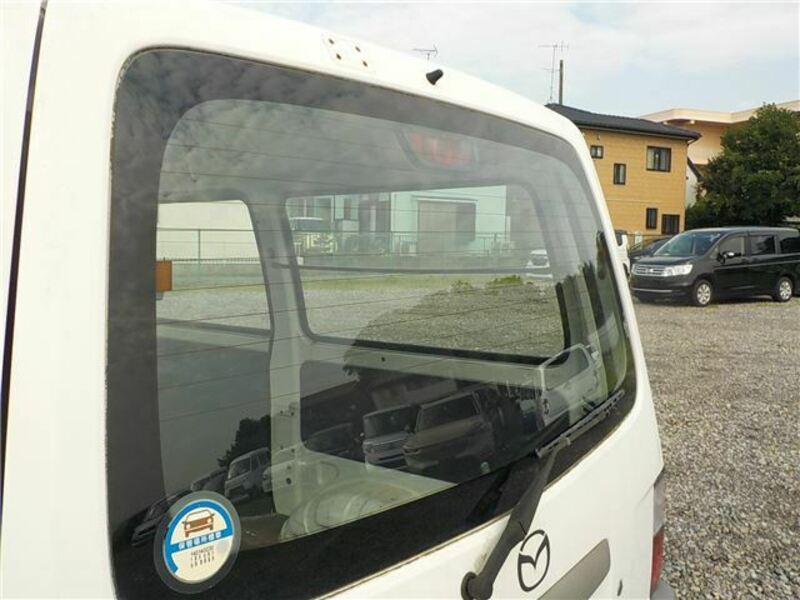 BONGO VAN
