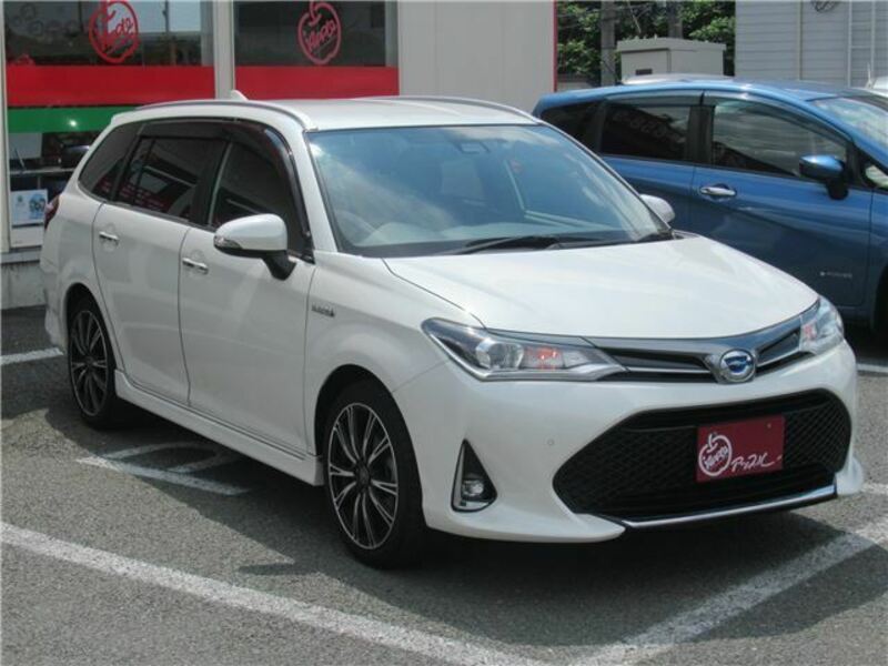 COROLLA FIELDER