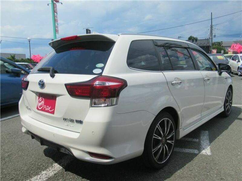 COROLLA FIELDER