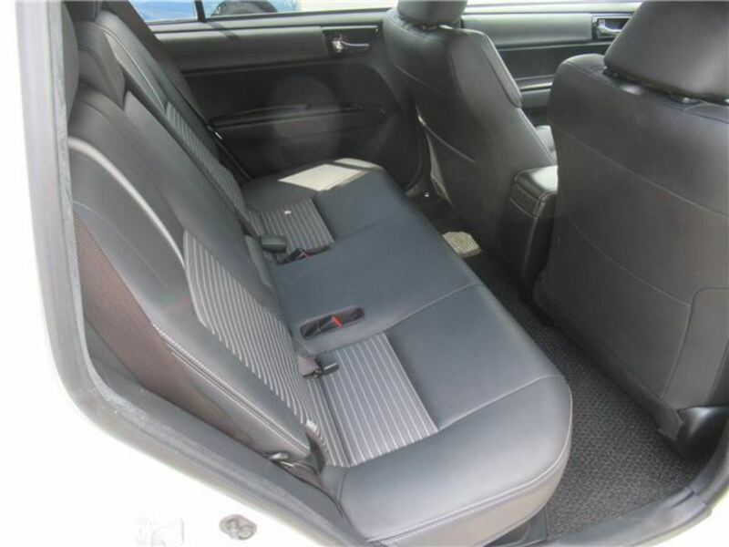 COROLLA FIELDER