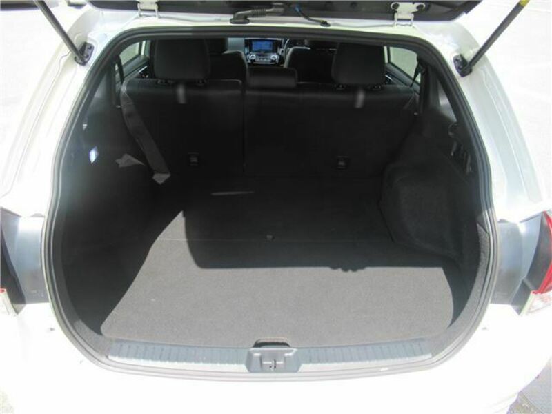 COROLLA FIELDER