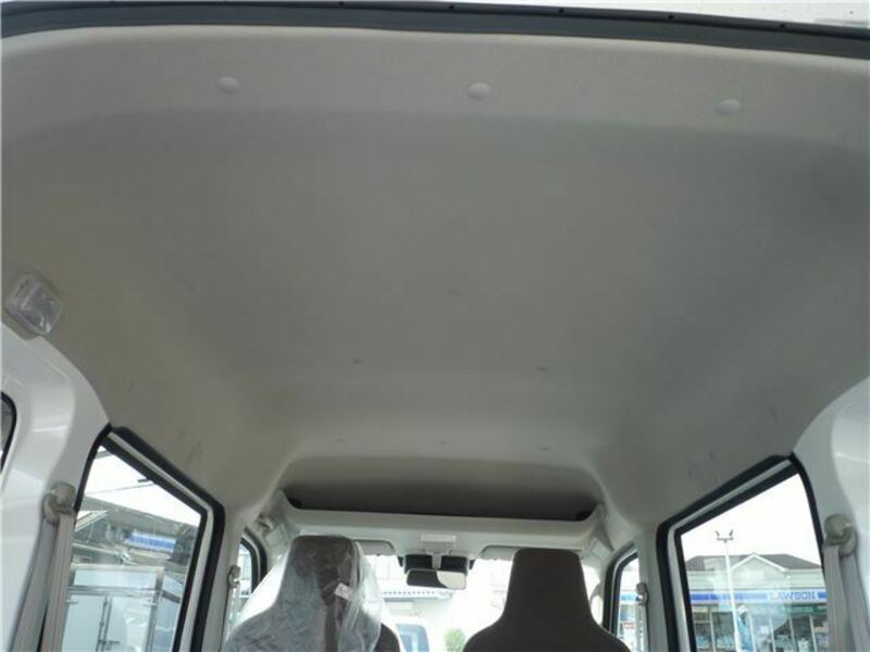 CLIPPER VAN