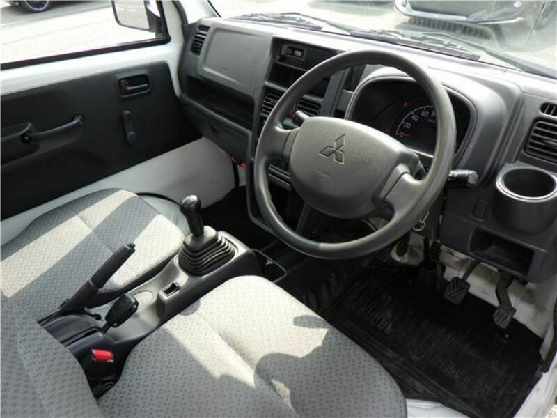MINICAB TRUCK