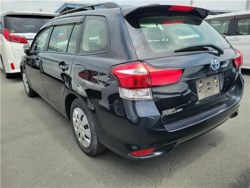 COROLLA FIELDER