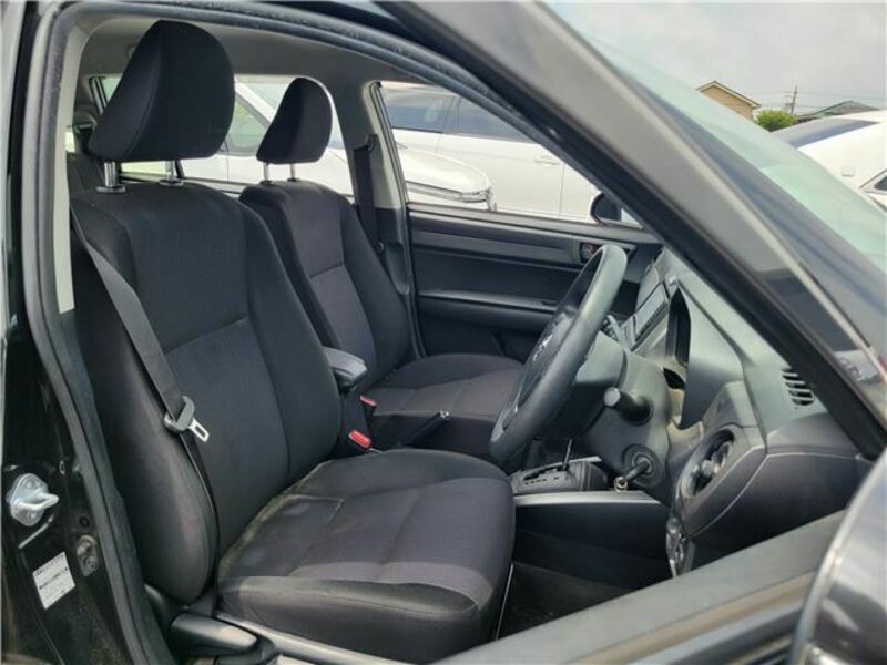 COROLLA FIELDER