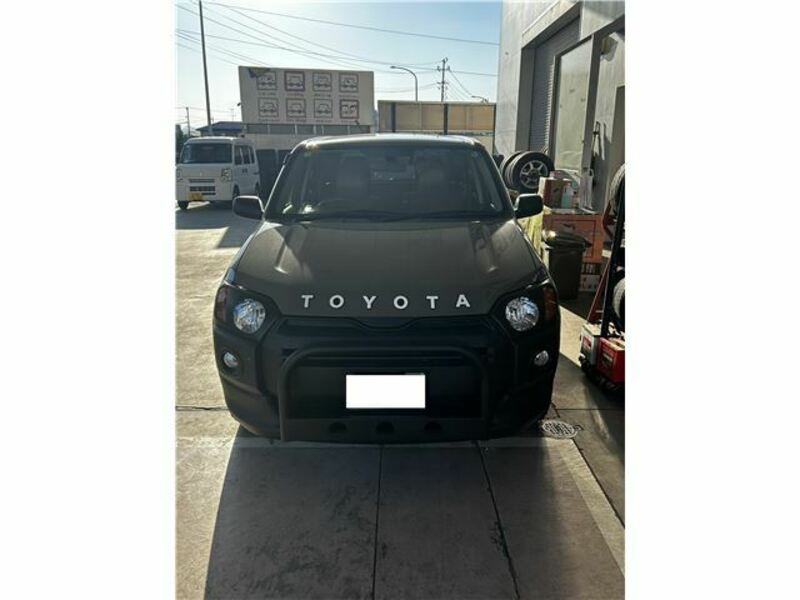 TOYOTA SUCCEED