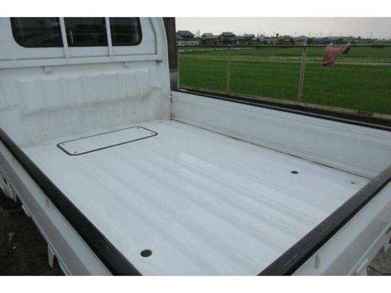 MINICAB TRUCK