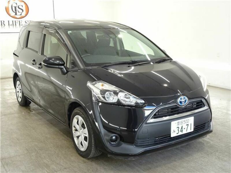 TOYOTA SIENTA
