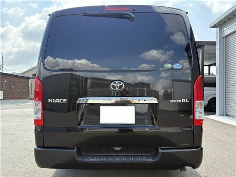 HIACE VAN