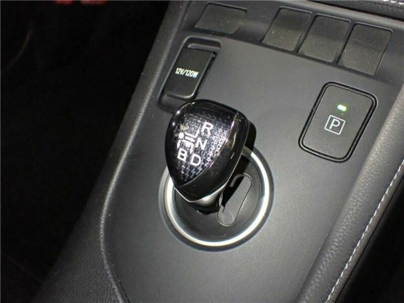 AURIS