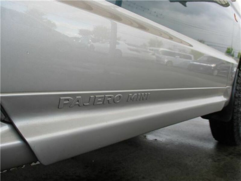PAJERO MINI