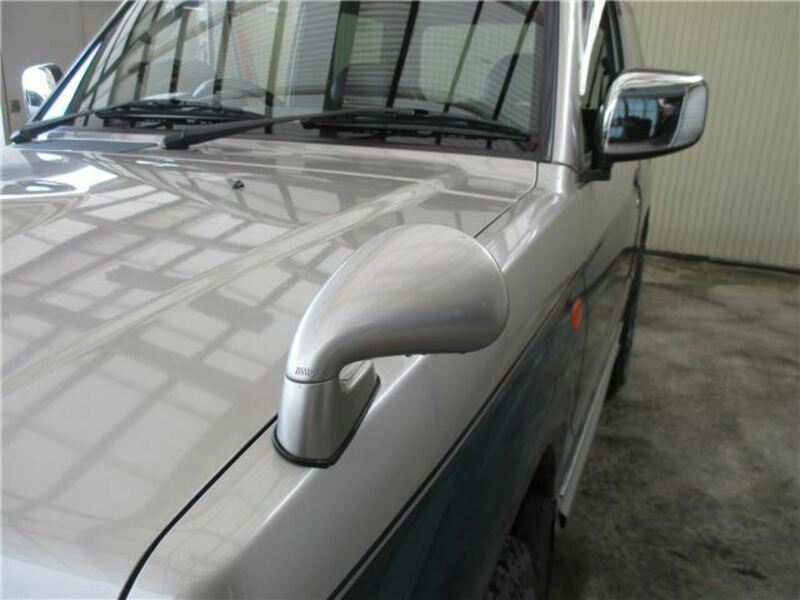 PAJERO MINI
