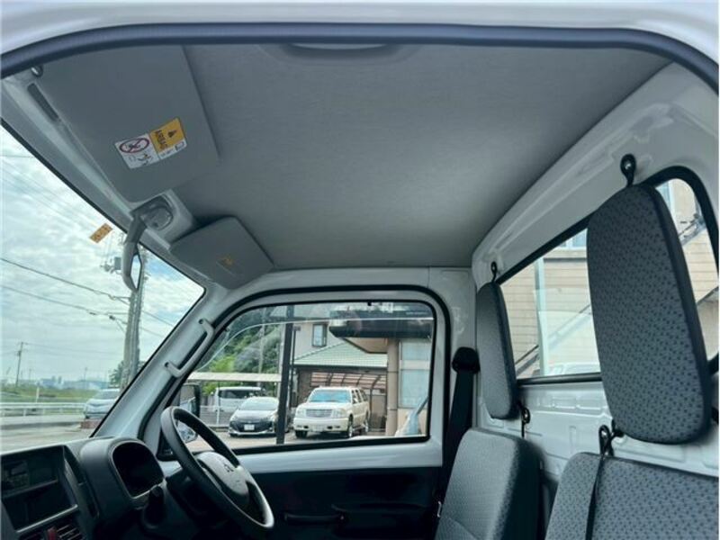 MINICAB TRUCK