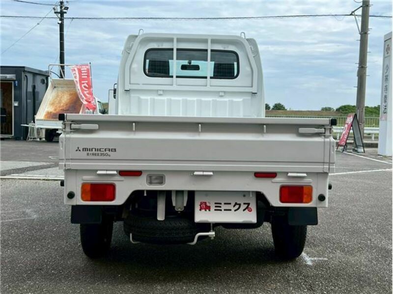 MINICAB TRUCK