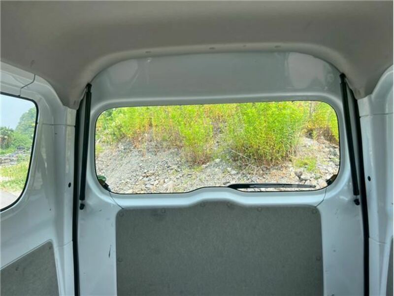MINICAB VAN