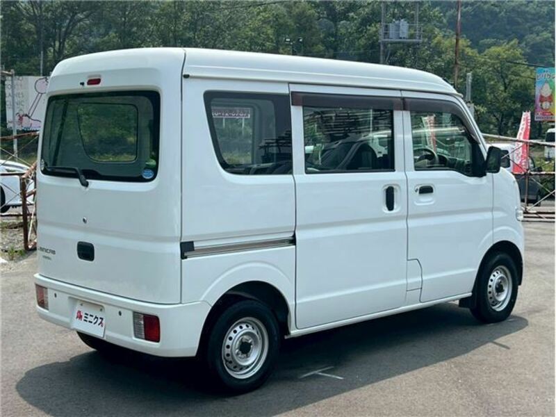 MINICAB VAN