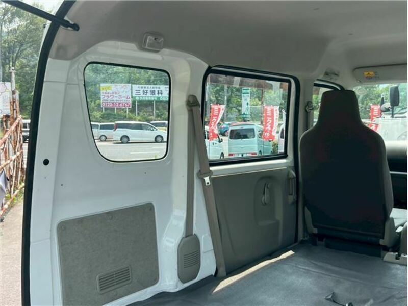 MINICAB VAN