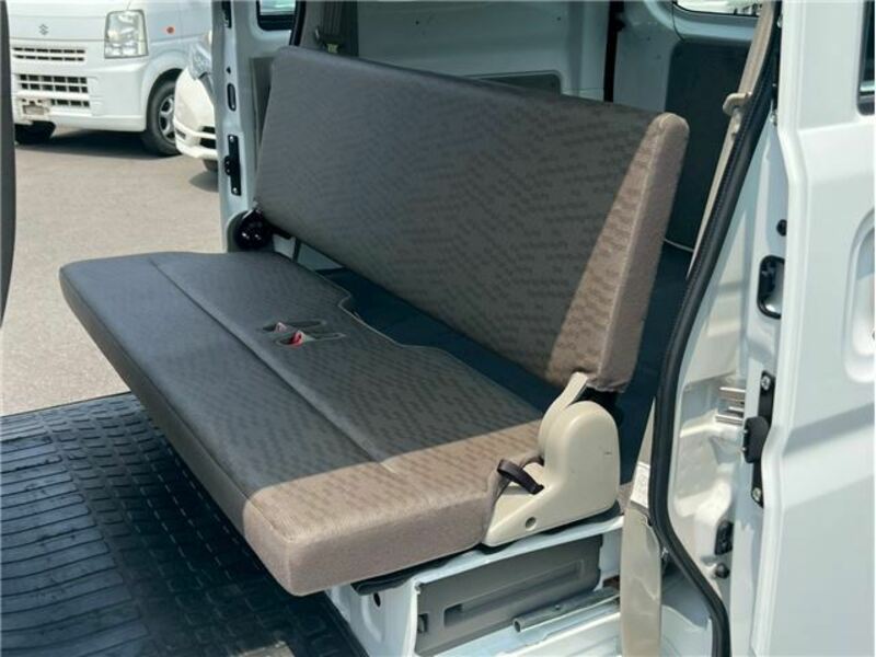 MINICAB VAN