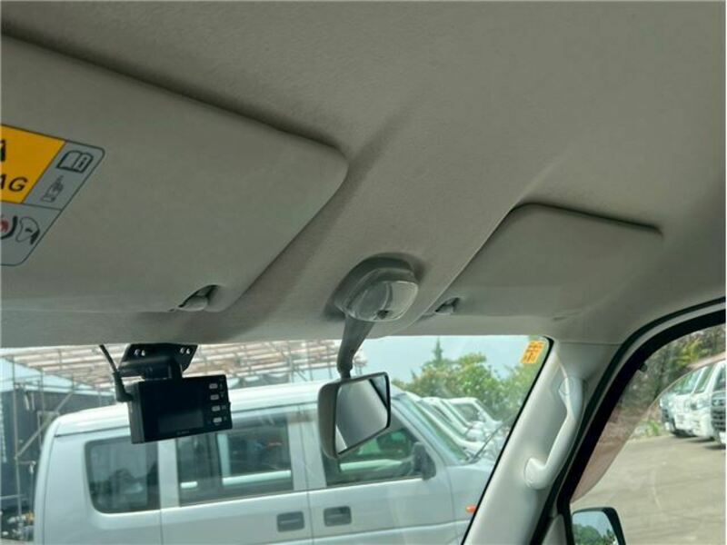 MINICAB VAN