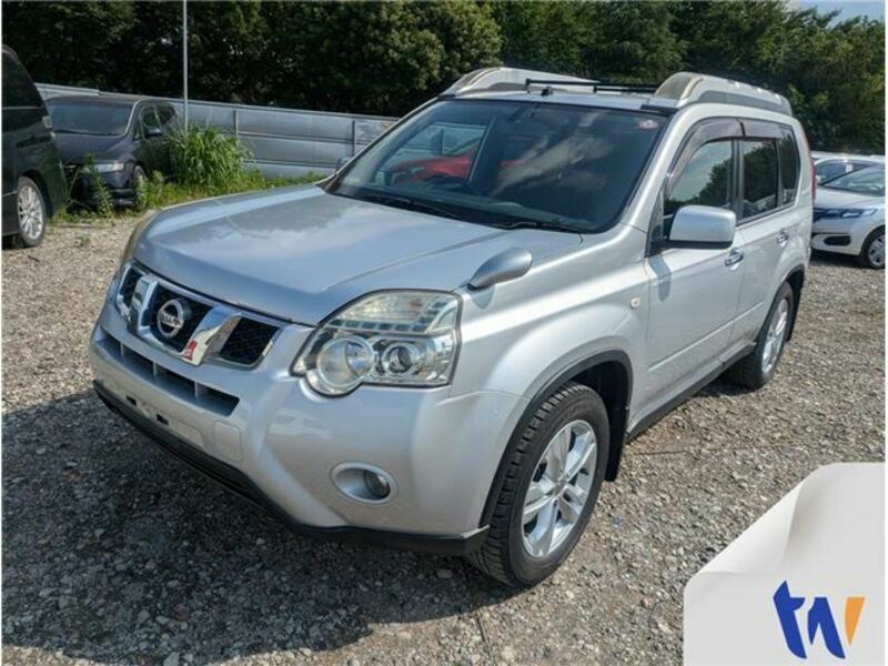 X-TRAIL-0