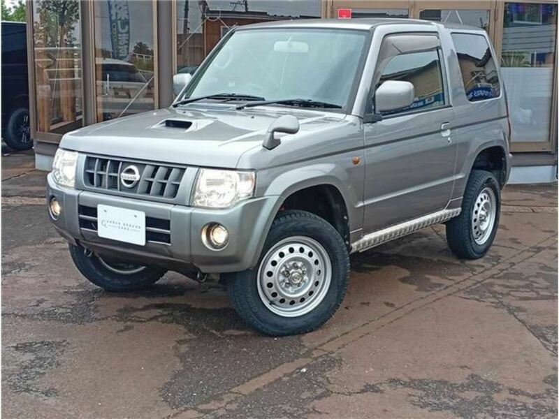 NISSAN KIX
