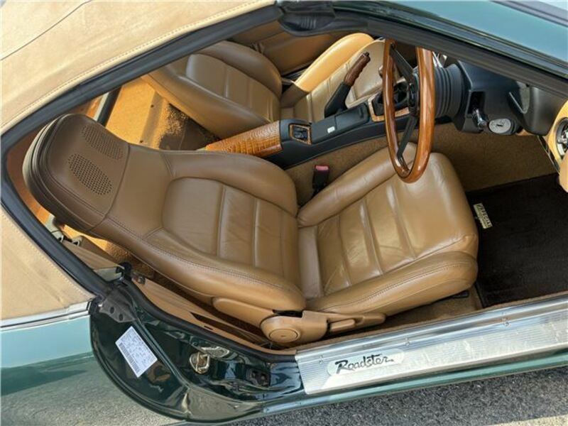 EUNOS ROADSTER