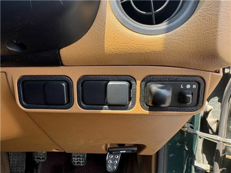 EUNOS ROADSTER