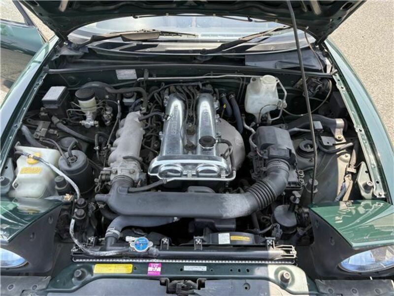 EUNOS ROADSTER