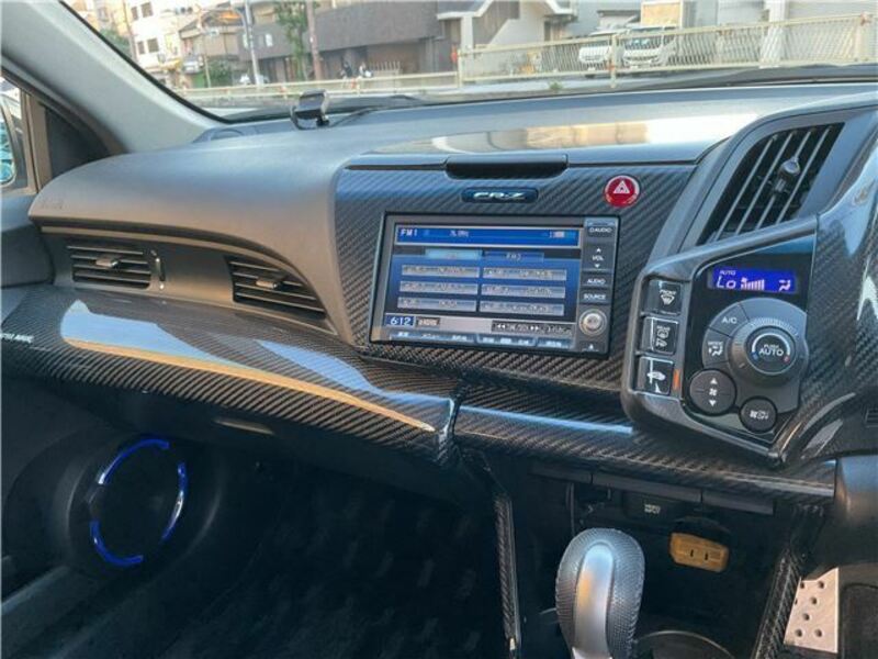 CR-Z