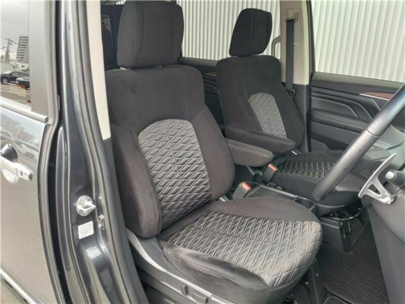 DELICA D5